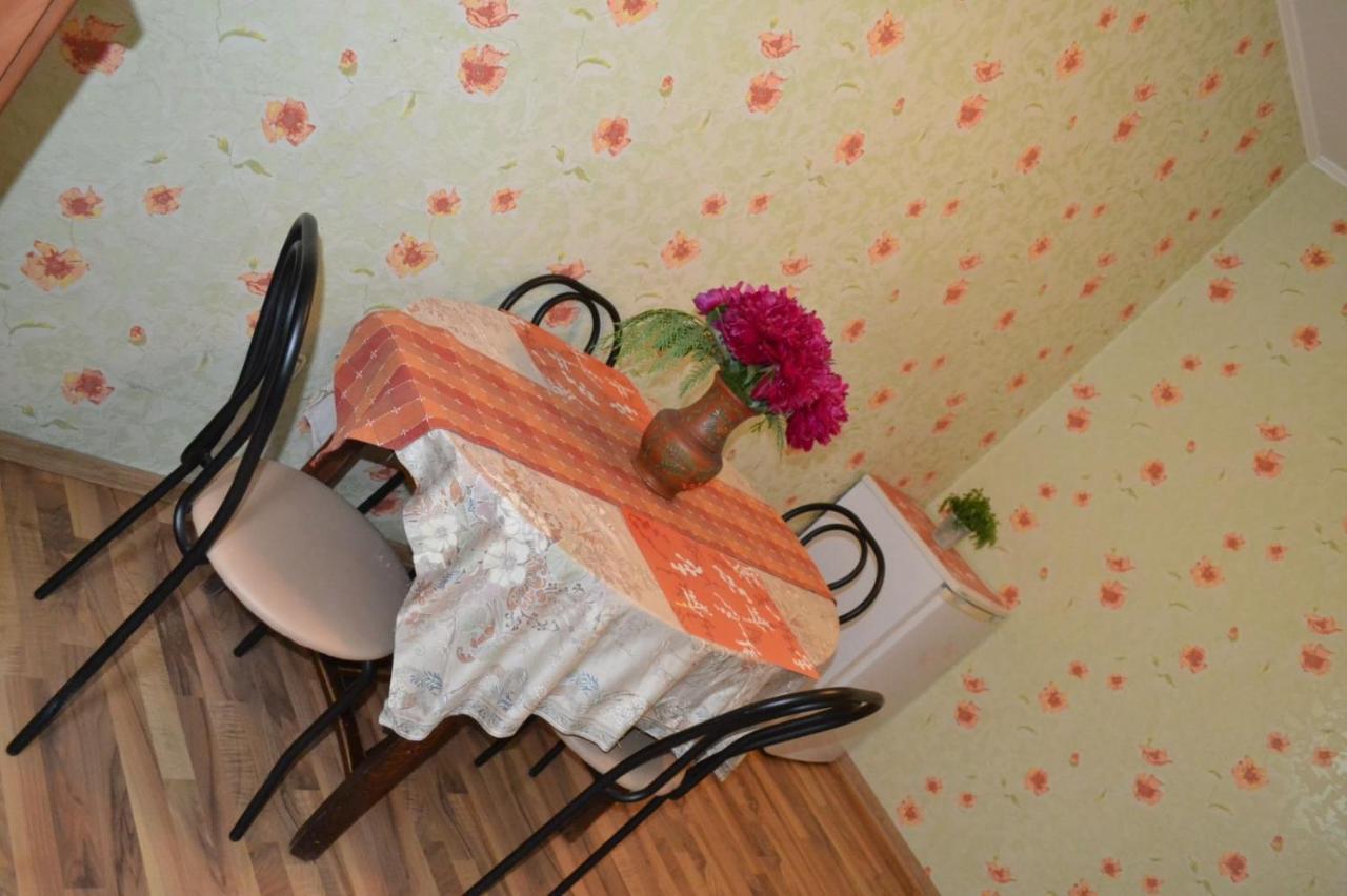 Квартира Двохкімнатна Фонтан Apartment Kamianets Podilskyi Bagian luar foto