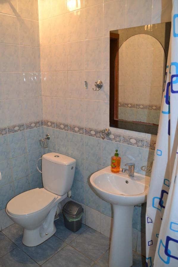 Квартира Двохкімнатна Фонтан Apartment Kamianets Podilskyi Bagian luar foto