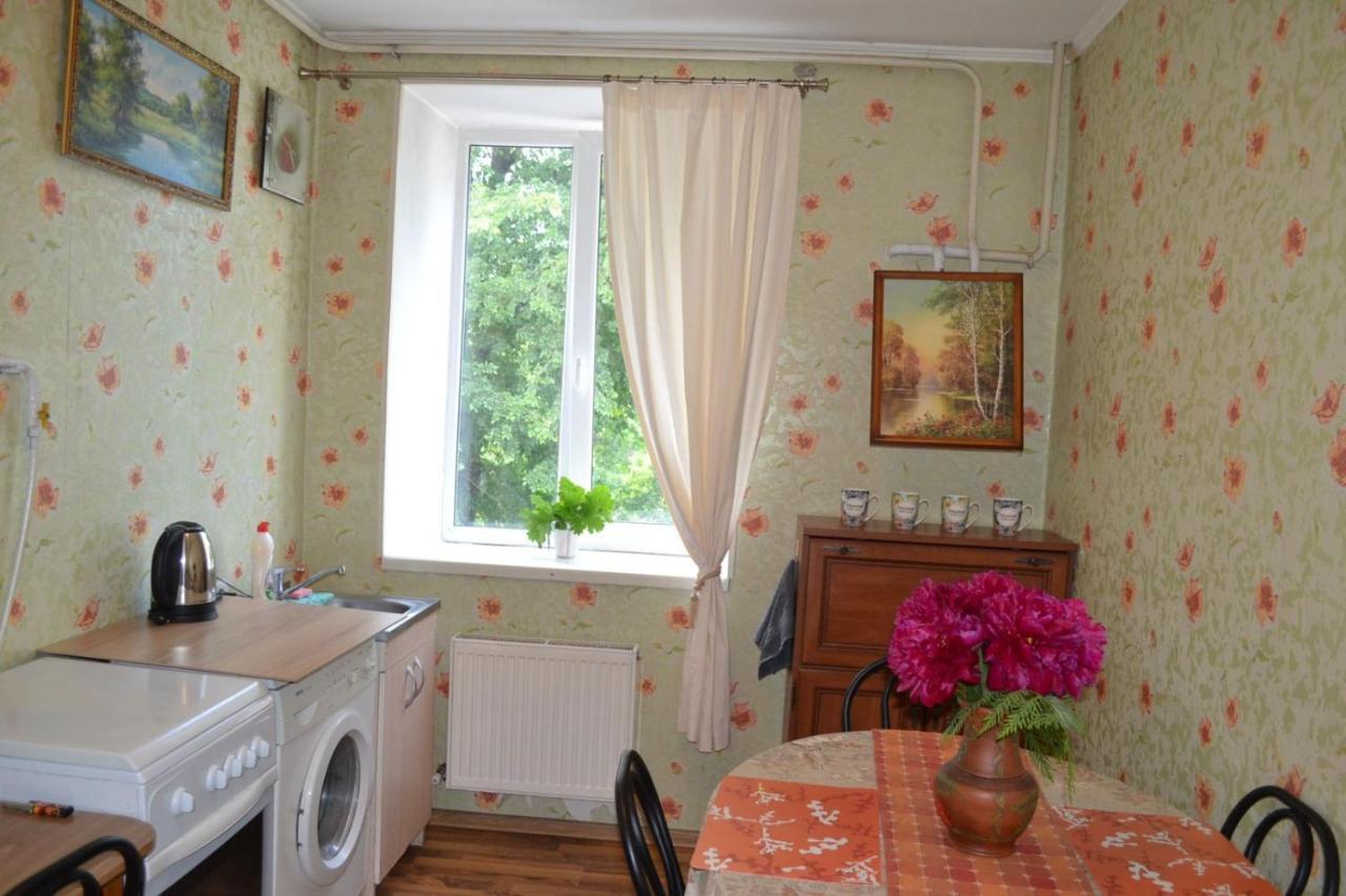 Квартира Двохкімнатна Фонтан Apartment Kamianets Podilskyi Bagian luar foto